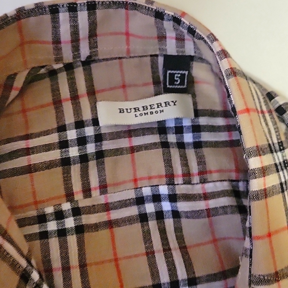 Burberry shirt size 5 ,